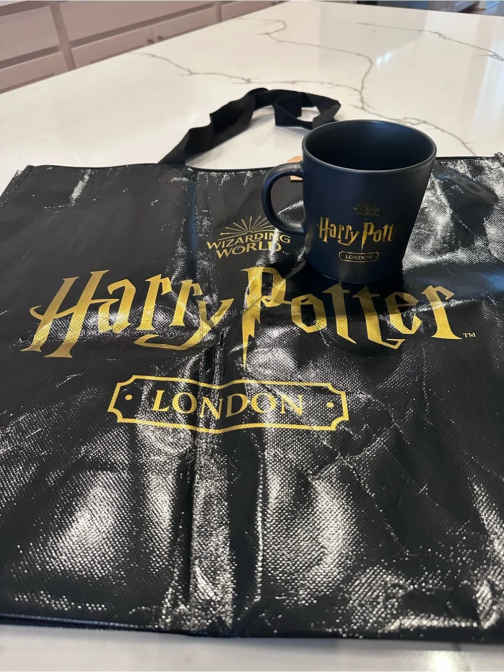 NEW Harry Potter London mug and tote bundle